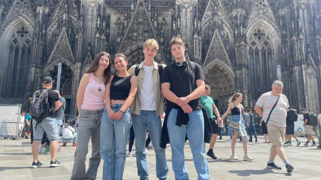 Schüleraustauschprogramm in Deutschland – 2025